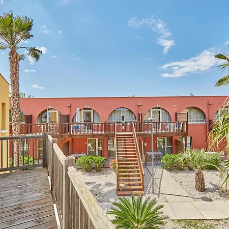 Hotel apartamentowy Odalys Du Golfe 4*