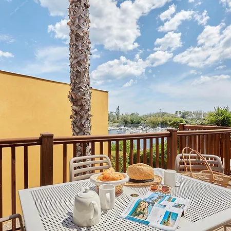 Odalys Du Golfe Aparthotel 4*